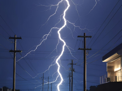 5 facts about lightning