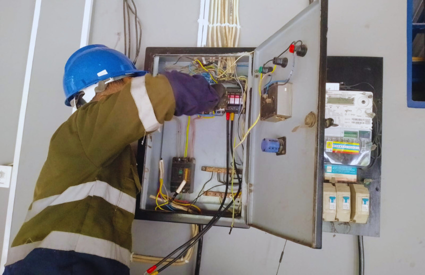 7 Tanda Bangunan Anda Wajib Pakai Arrester